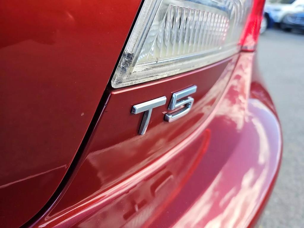 used 2013 Volvo C70 car, priced at $9,799
