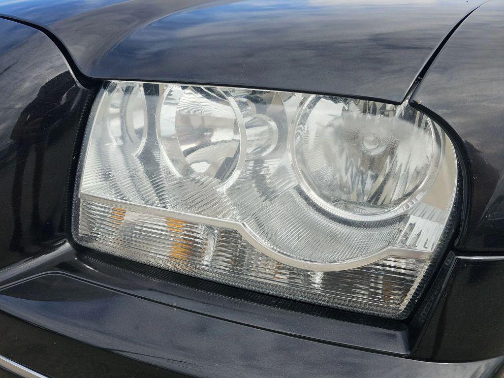 used 2006 Chrysler 300 car, priced at $6,299
