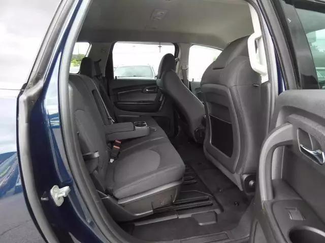 used 2010 Chevrolet Traverse car, priced at $5,699