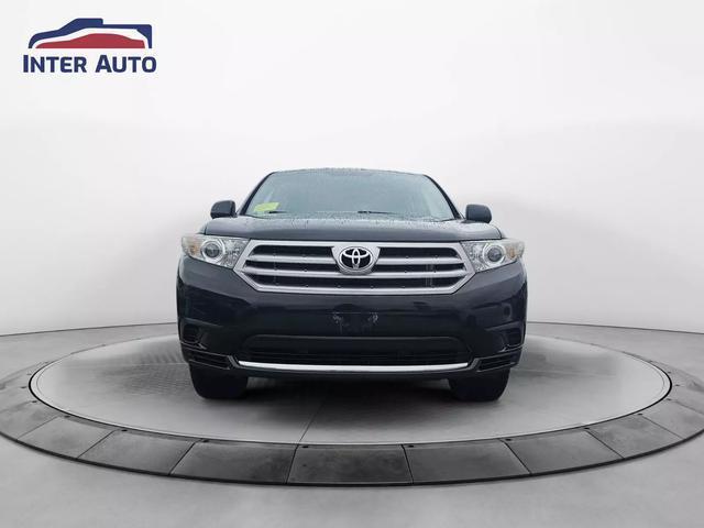 used 2013 Toyota Highlander car, priced at $13,499