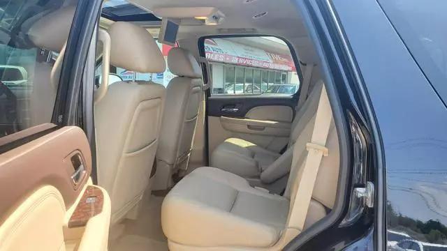 used 2013 GMC Yukon car, priced at $14,499