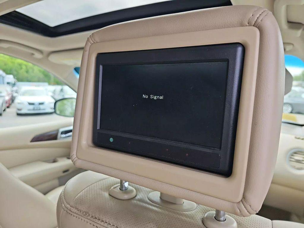 used 2014 Nissan Pathfinder car, priced at $10,499