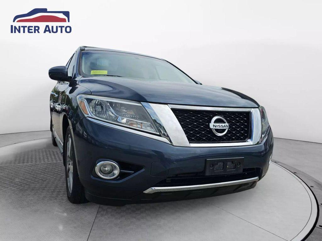 used 2014 Nissan Pathfinder car, priced at $10,499