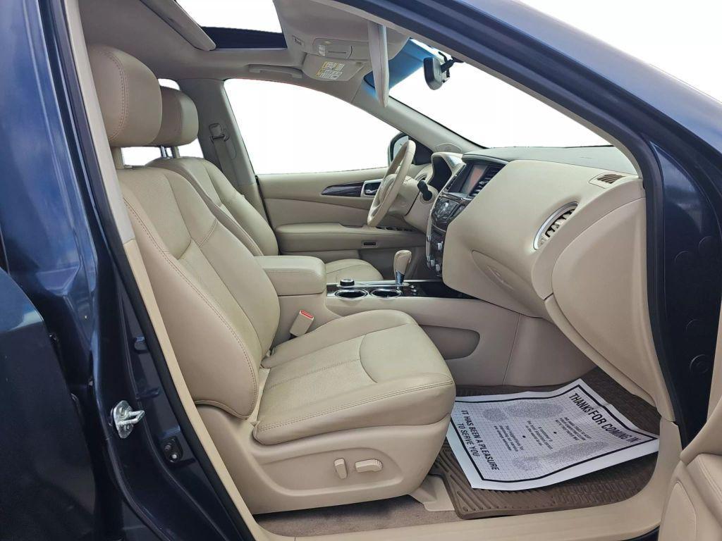used 2014 Nissan Pathfinder car, priced at $10,499