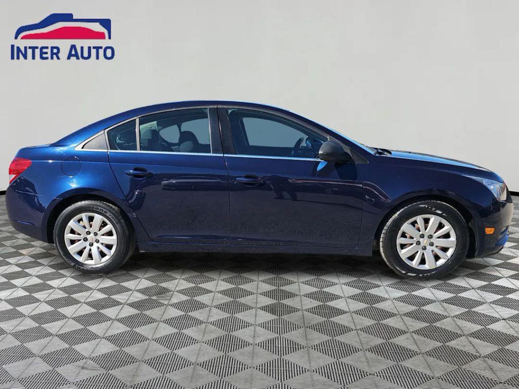 used 2011 Chevrolet Cruze car, priced at $5,999