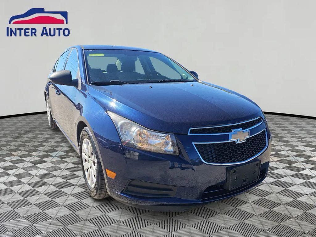 used 2011 Chevrolet Cruze car, priced at $5,999