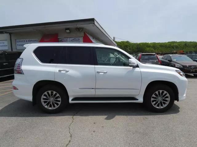 used 2019 Lexus GX 460 car, priced at $37,999