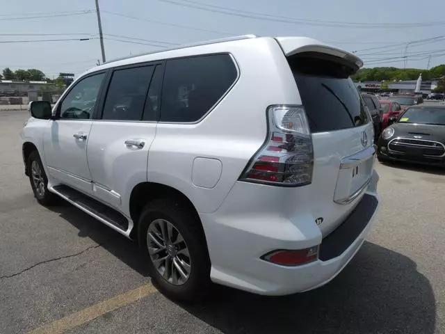 used 2019 Lexus GX 460 car, priced at $37,999