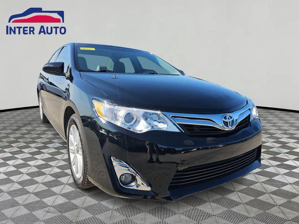 used 2012 Toyota Camry Hybrid car, priced at $9,698