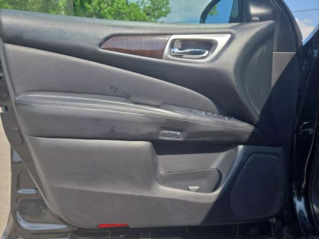 used 2016 Nissan Pathfinder car, priced at $13,199