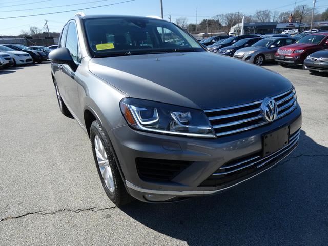 used 2016 Volkswagen Touareg car, priced at $13,499