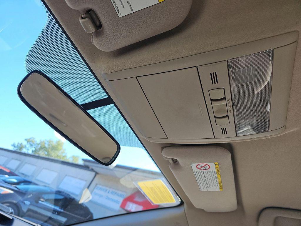 used 2005 Toyota Prius car, priced at $4,399