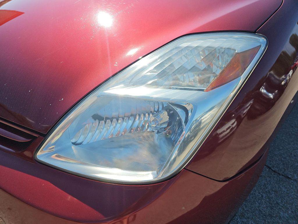 used 2005 Toyota Prius car, priced at $4,399