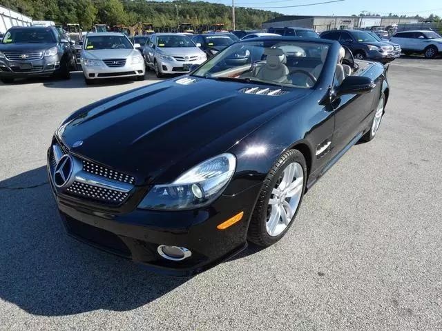 used 2009 Mercedes-Benz SL-Class car, priced at $17,499