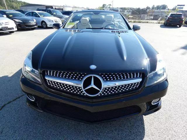 used 2009 Mercedes-Benz SL-Class car, priced at $17,499