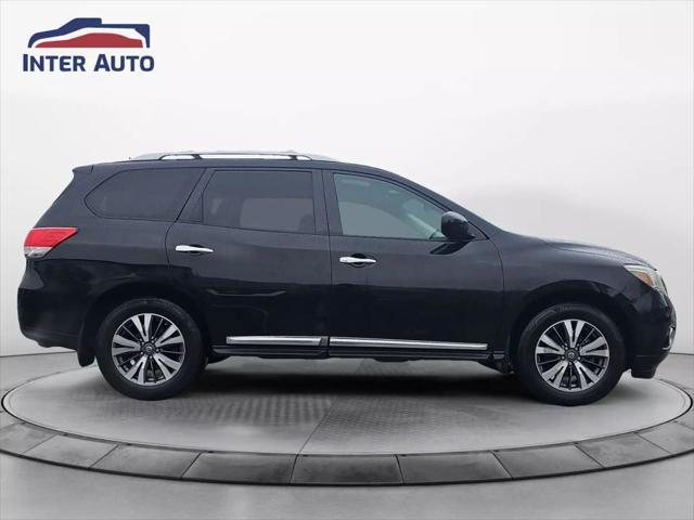 used 2015 Nissan Pathfinder car, priced at $11,999