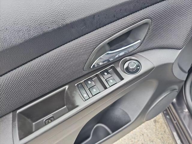 used 2014 Chevrolet Cruze car, priced at $5,999