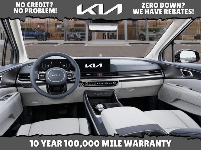 new 2025 Kia Carnival Hybrid car, priced at $54,160