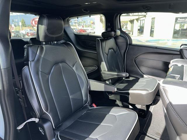 used 2021 Chrysler Pacifica car, priced at $32,488