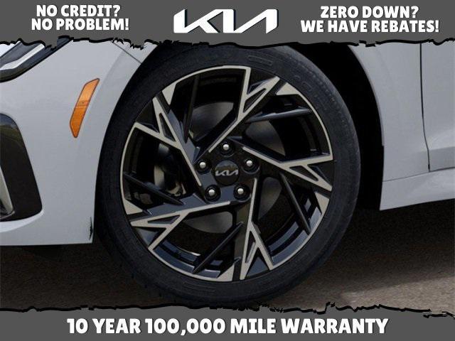 new 2025 Kia K5 car, priced at $27,694