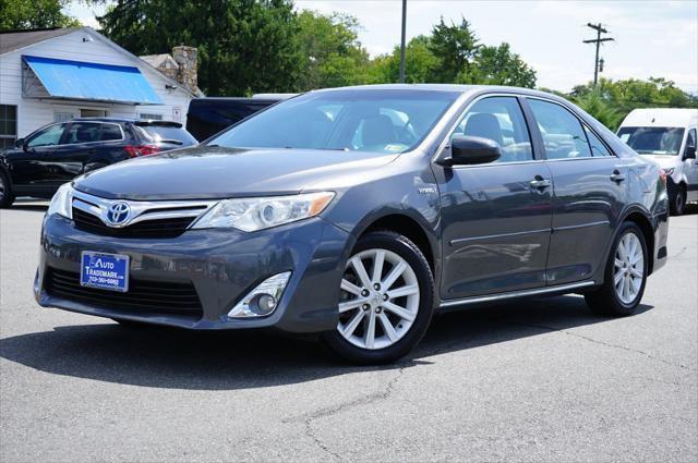 used 2013 Toyota Camry Hybrid car, priced at $14,995