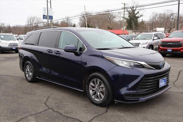 used 2021 Toyota Sienna car, priced at $32,995