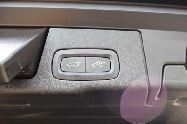 used 2018 Volvo XC60 car, priced at $19,995