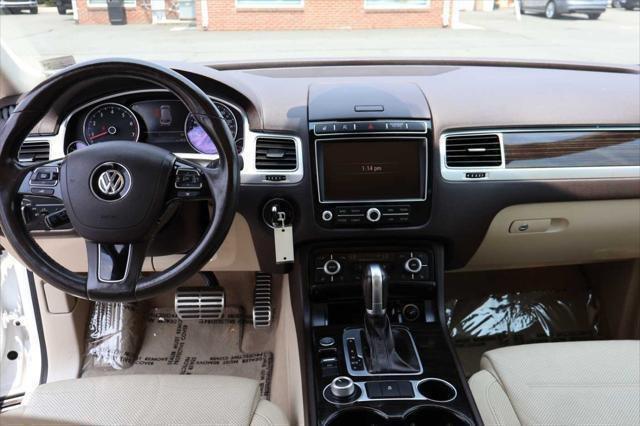 used 2016 Volkswagen Touareg car, priced at $18,995