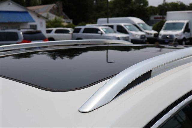 used 2016 Volkswagen Touareg car, priced at $18,995