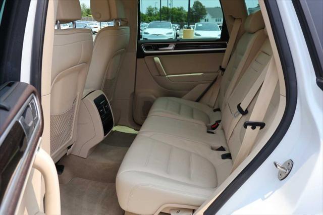 used 2016 Volkswagen Touareg car, priced at $18,995