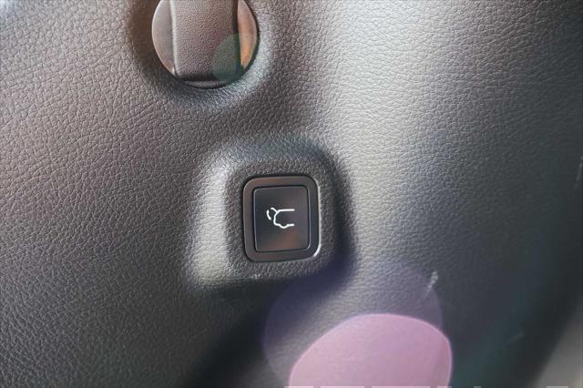 used 2022 Jeep Compass car, priced at $18,995
