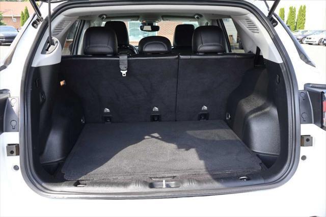 used 2022 Jeep Compass car, priced at $19,995