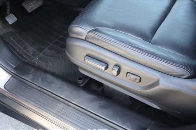 used 2016 Honda CR-V car, priced at $17,995