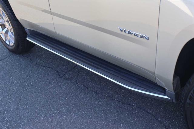 used 2016 GMC Yukon car, priced at $28,995
