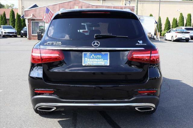 used 2019 Mercedes-Benz GLC 300 car, priced at $23,995