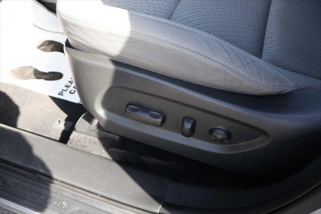 used 2019 Hyundai Santa Fe XL car, priced at $11,995