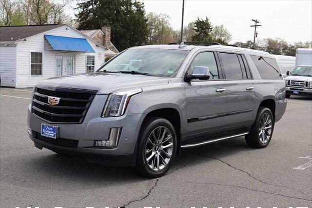 used 2020 Cadillac Escalade ESV car, priced at $34,995