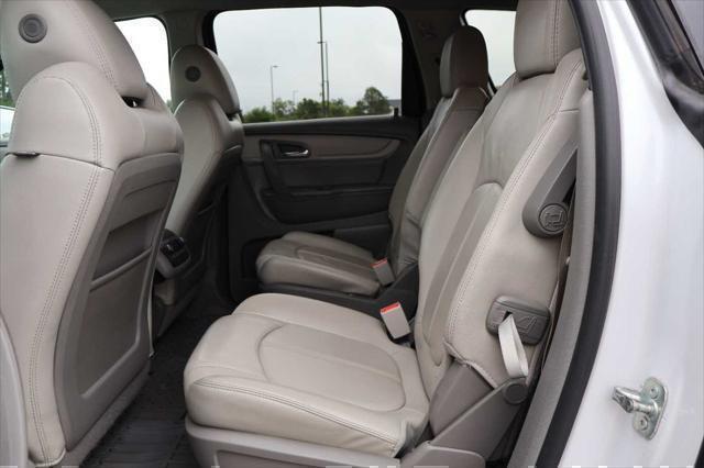 used 2016 Chevrolet Traverse car, priced at $12,500