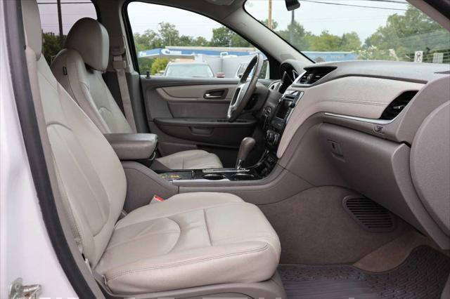 used 2016 Chevrolet Traverse car, priced at $12,500