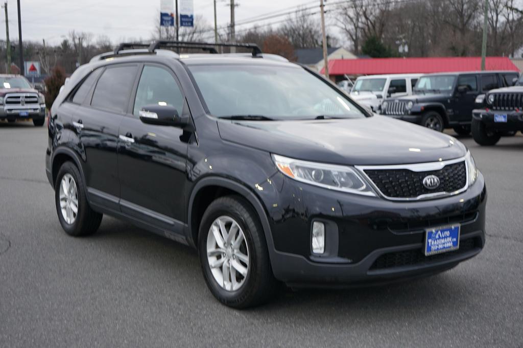 used 2015 Kia Sorento car, priced at $11,995