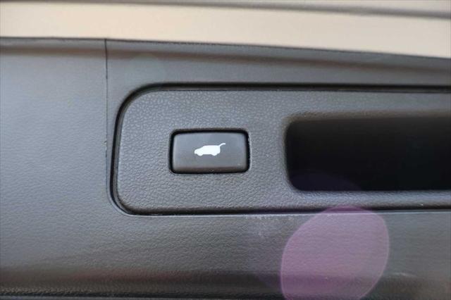 used 2014 Honda Pilot car, priced at $13,995