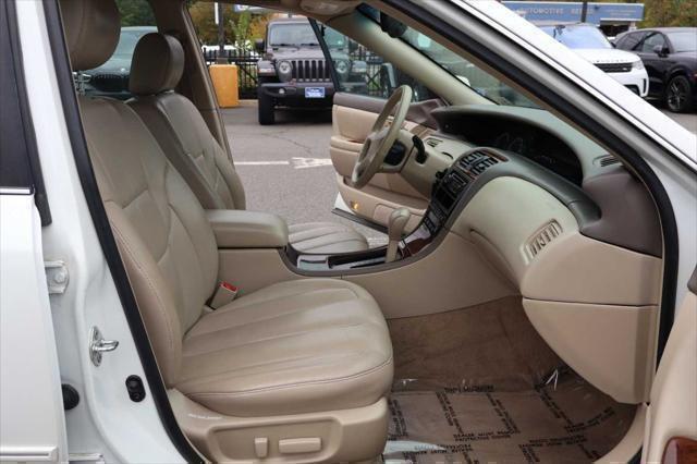 used 2001 Toyota Avalon car, priced at $3,995