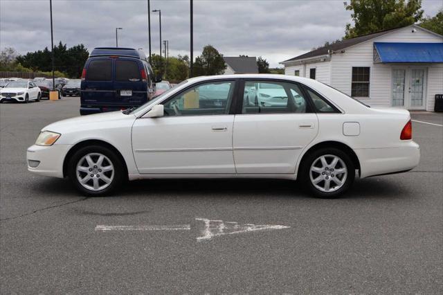 used 2001 Toyota Avalon car, priced at $3,995