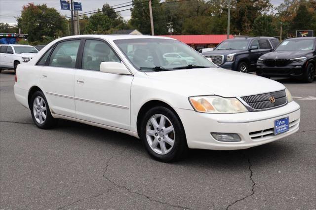 used 2001 Toyota Avalon car, priced at $3,995