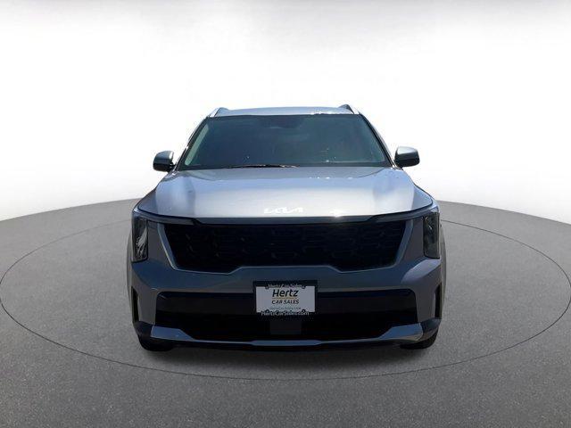 used 2024 Kia Sorento car, priced at $29,172