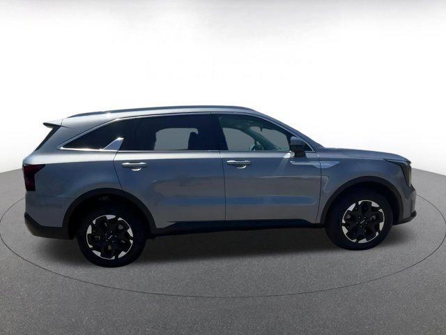 used 2024 Kia Sorento car, priced at $29,172