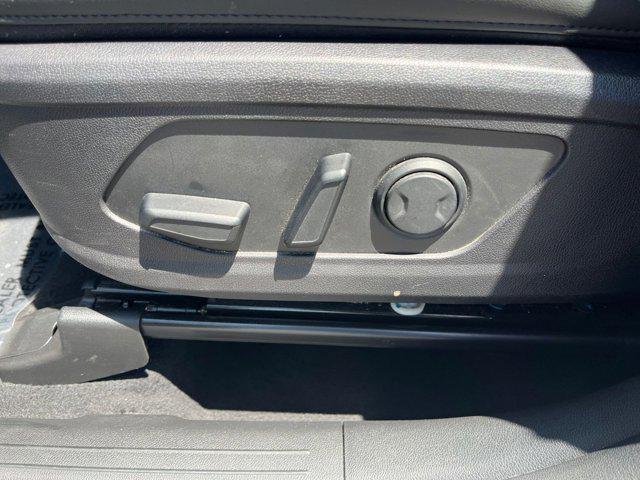 used 2024 Kia Sorento car, priced at $29,172