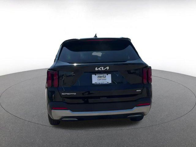 used 2024 Kia Sorento car, priced at $28,144