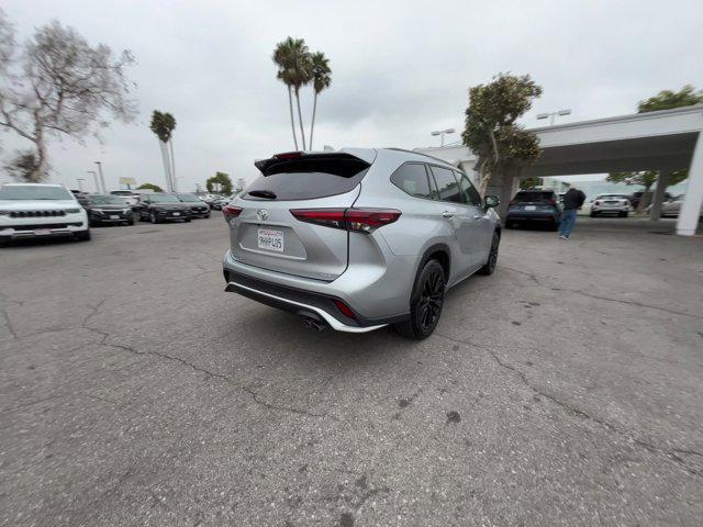 used 2024 Toyota Highlander car, priced at $42,555