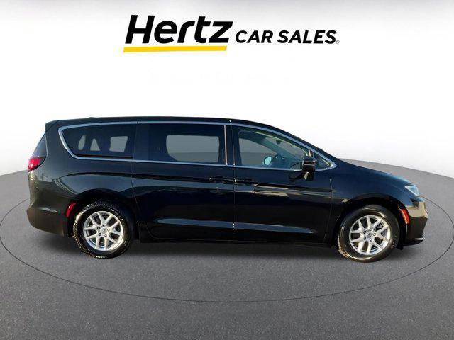 used 2023 Chrysler Pacifica car, priced at $20,550